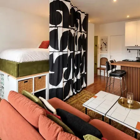 Charming With Rooftop Views Center * Nantes